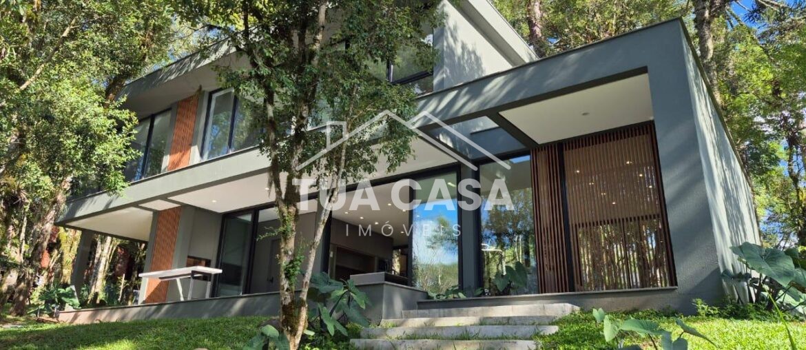 Casa à venda no Residencial Pinheiro Grosso em Canela - RS
