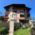 Apartamento 3 dormitórios mobiliado à venda em Gramado