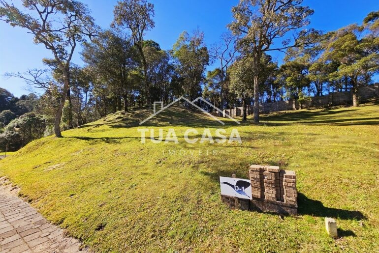 Terreno à venda no Laken Gramado