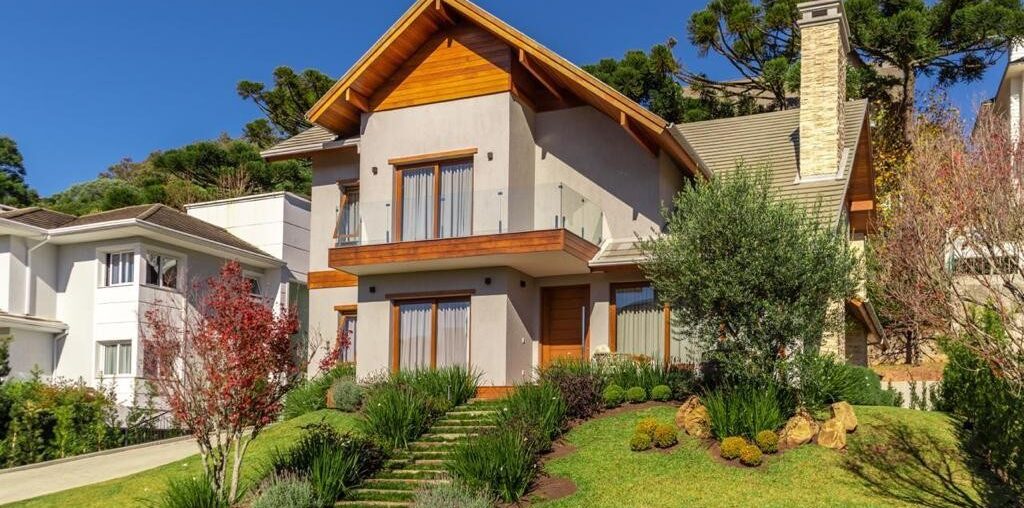Casa de Condomínio à Venda em Gramado – Alphaville