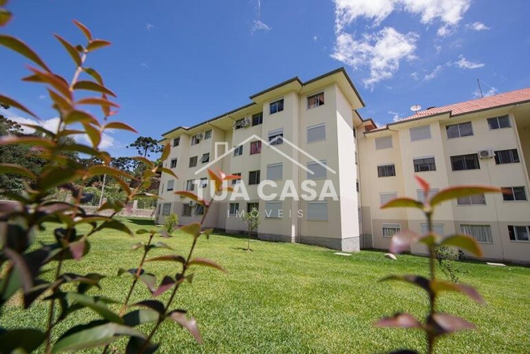 apartamento à venda em Canela com 2 dormitórios