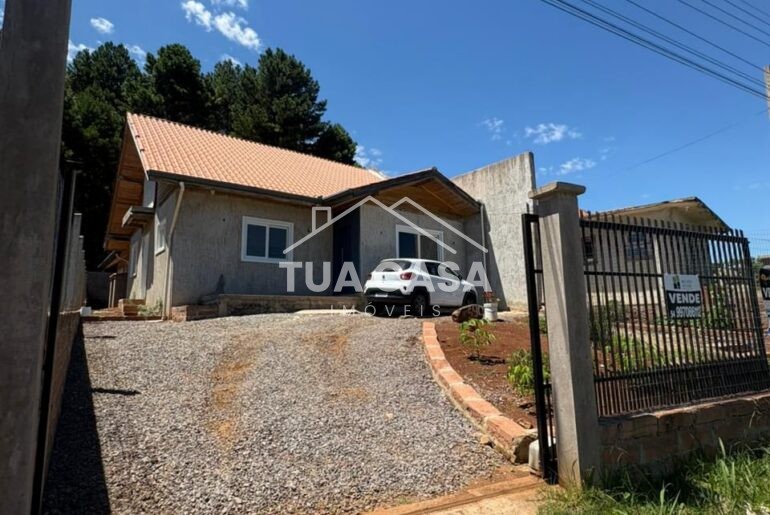 Casa-nova-de-alvenaria-localizada-no-Bairro-Vale-dos-Pinheiros-em-Gramado-RS