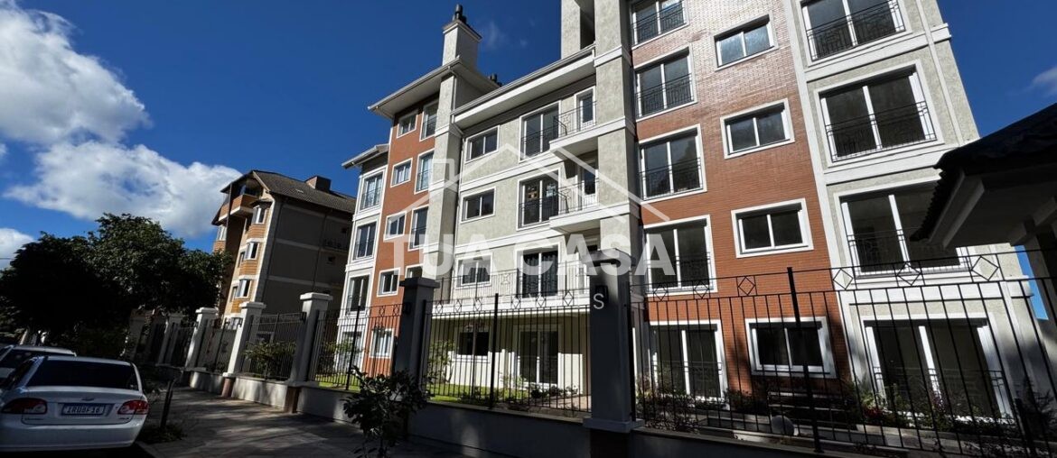 Apartamento à venda no centro de Canela com 2 dormitórios