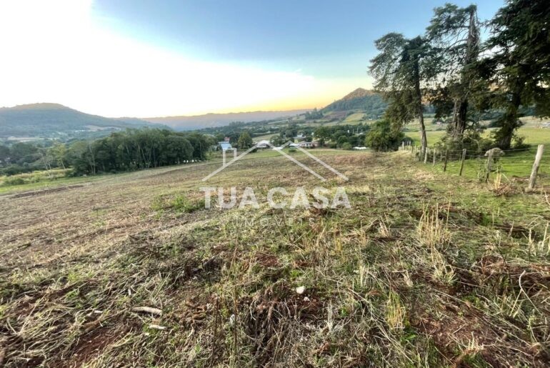 Área de terra à venda na Linha Araripe em Nova Petrópolis com 2 hectares
