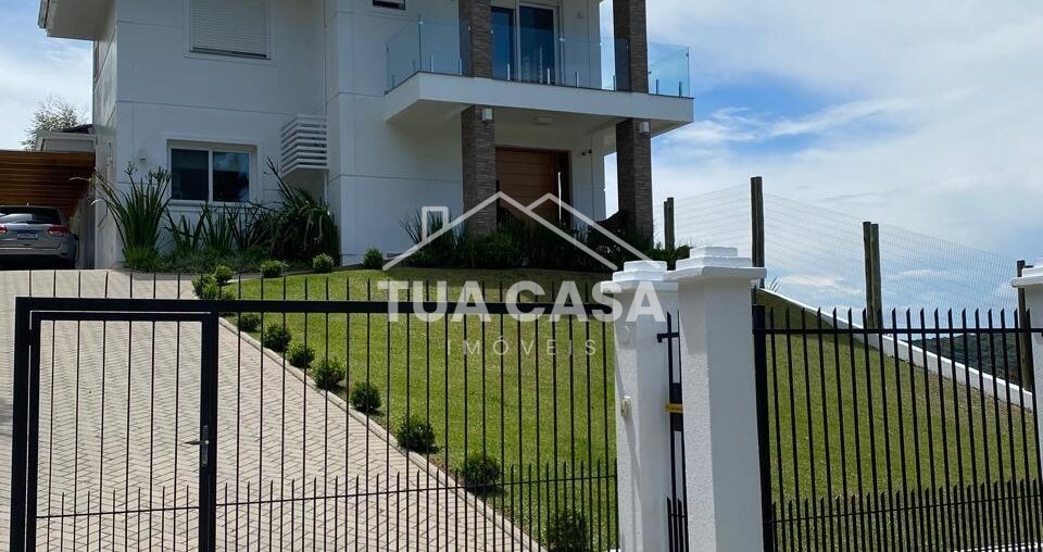 Casa mobiliada à venda no Vale das Colinas em Gramado