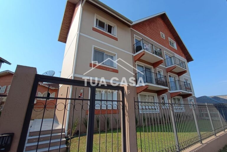 Apartamento à venda em Canela com 2 dormitórios